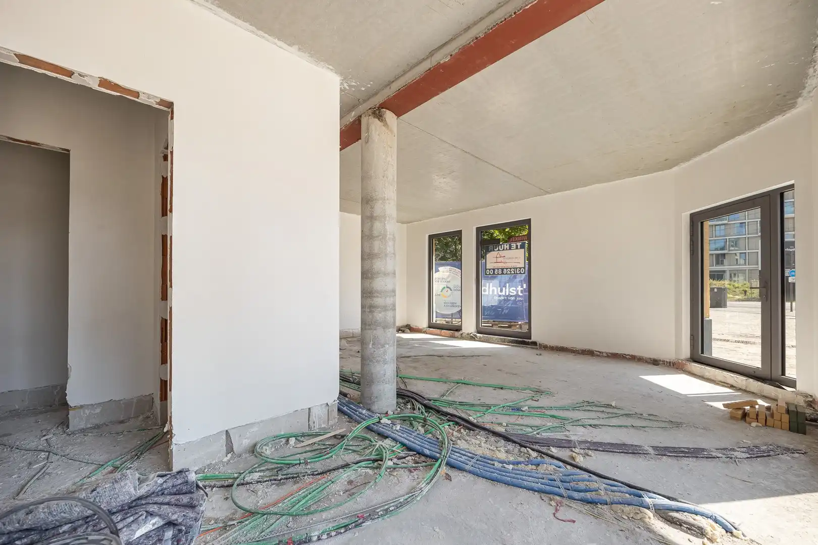 COMMERCIEEL GELIJKVLOERS foto 3