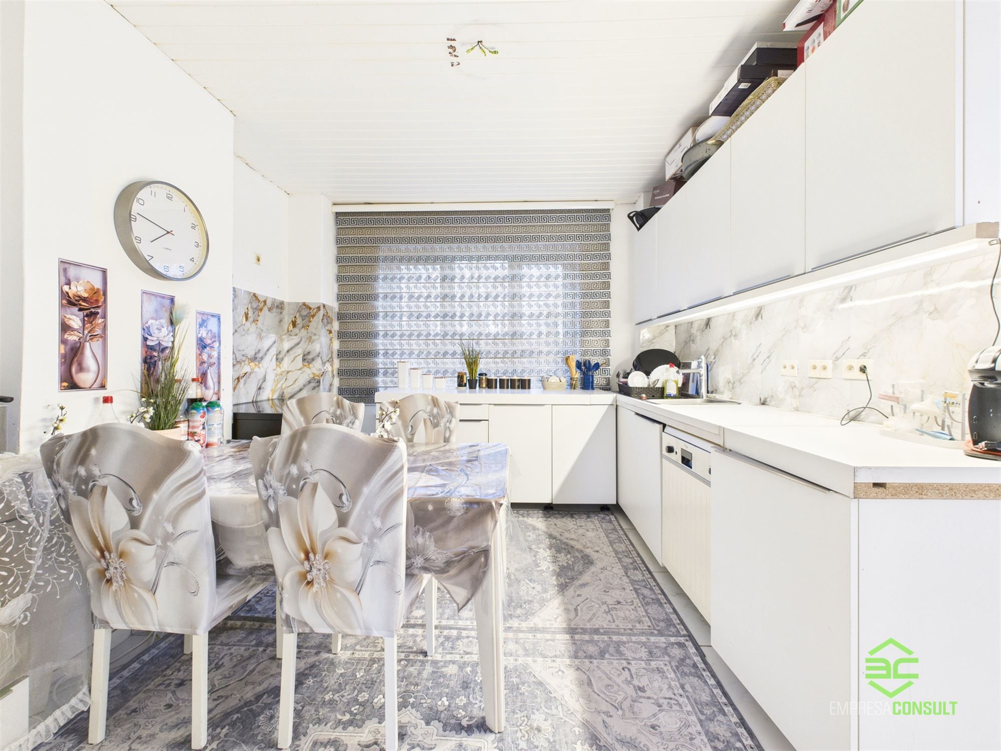 Ruime gezinswoning met 4 slpk in Ezemaal! foto 7