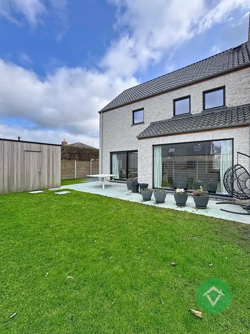 Instapklare woning met 3 slaapkamers te Koekelare foto 3