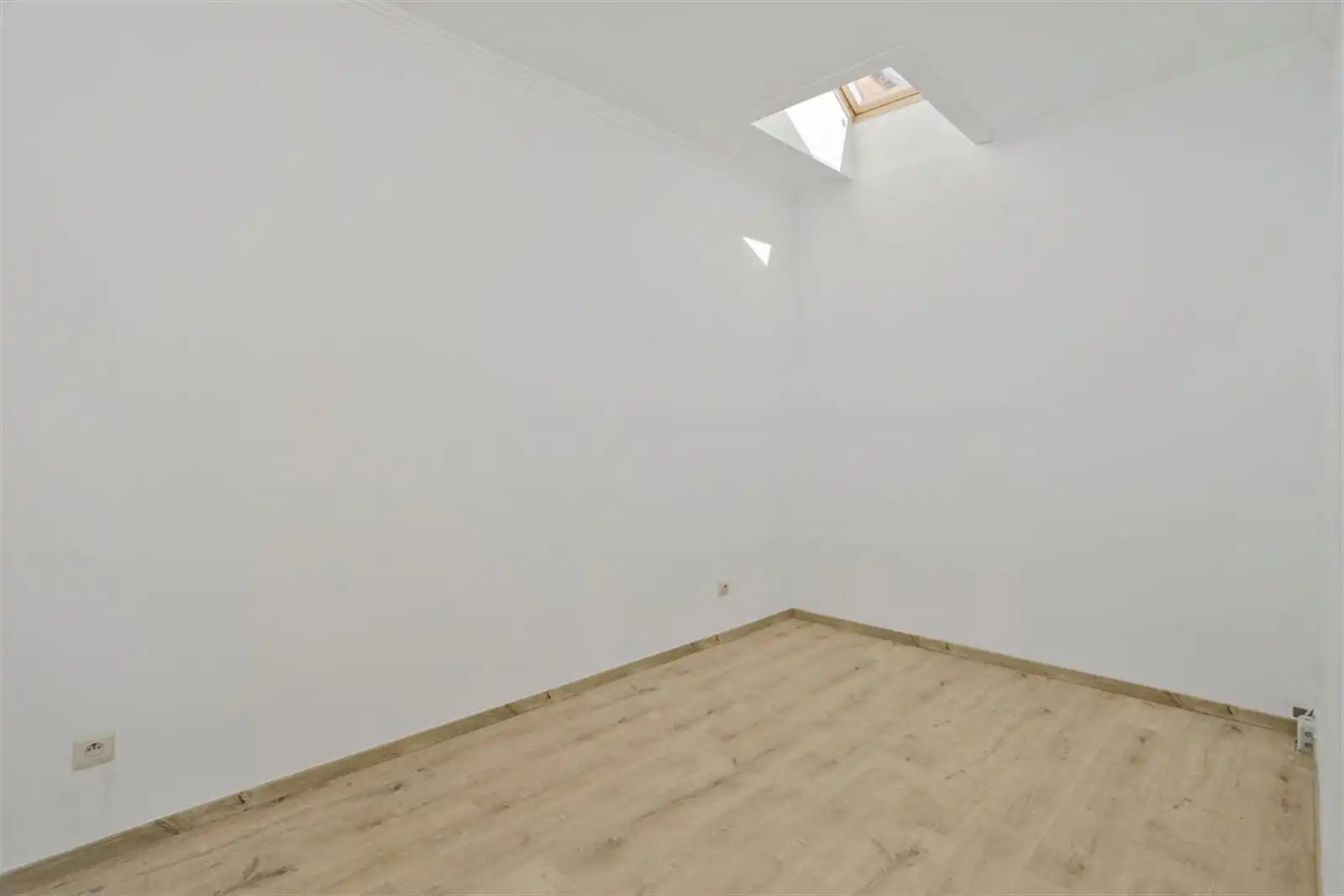 Woning met 3-slpks en inpandige garage foto 18