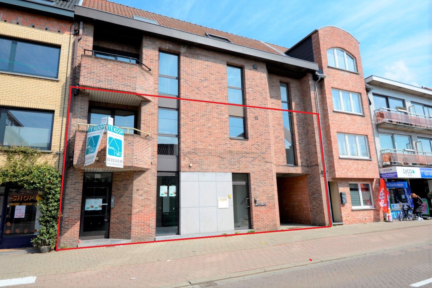 RIANT HANDELSGLVL/KANTOOR (285 m²) TE CENTRUM BORSBEEK! foto 2