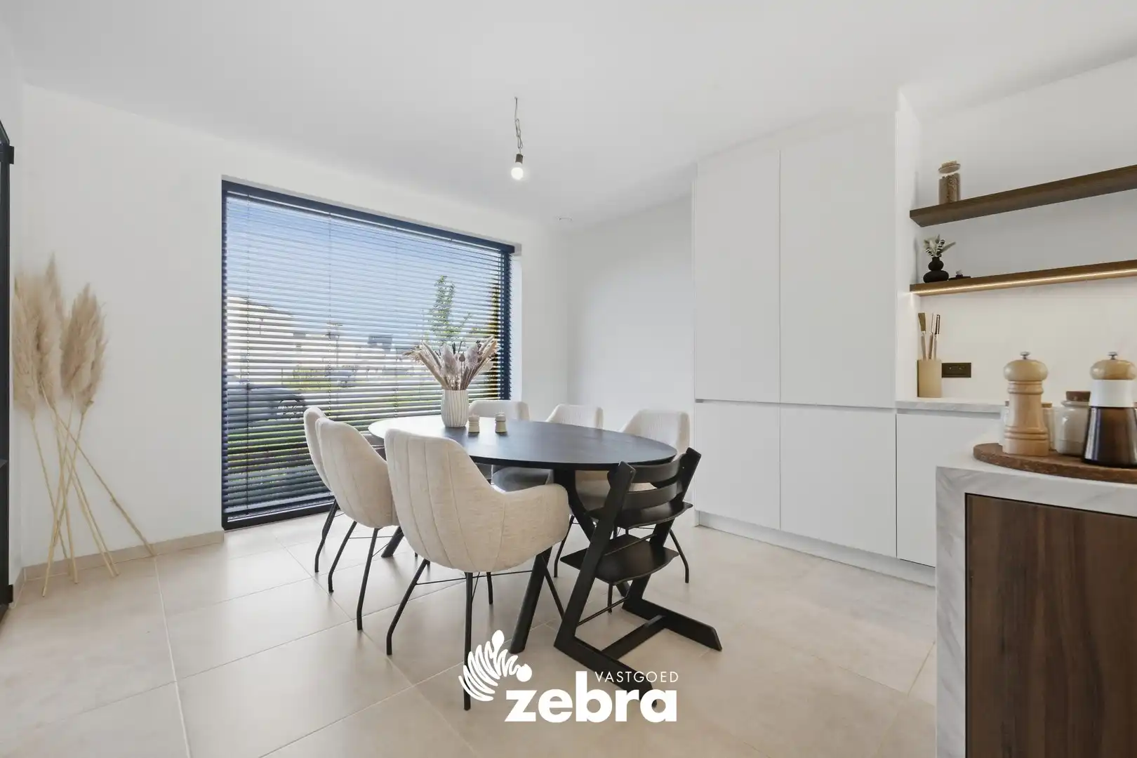 BEN-woning met zuidgerichte tuin en carport te Oostakker! foto 6