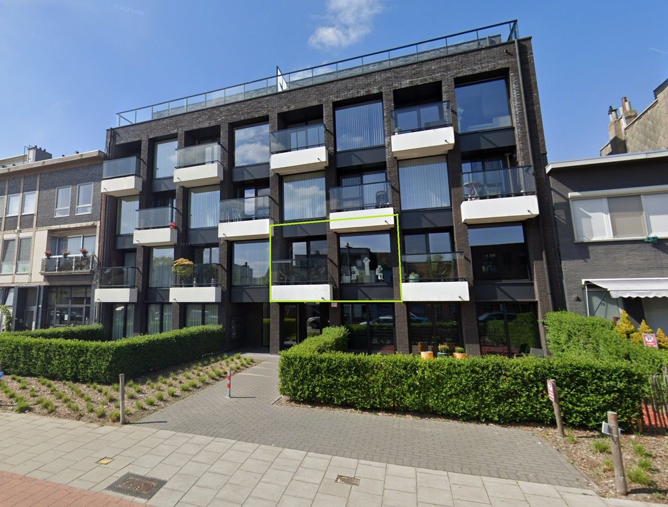 Zeer modern appartement met 2 slaapkamers en terras te Deurne! foto 1