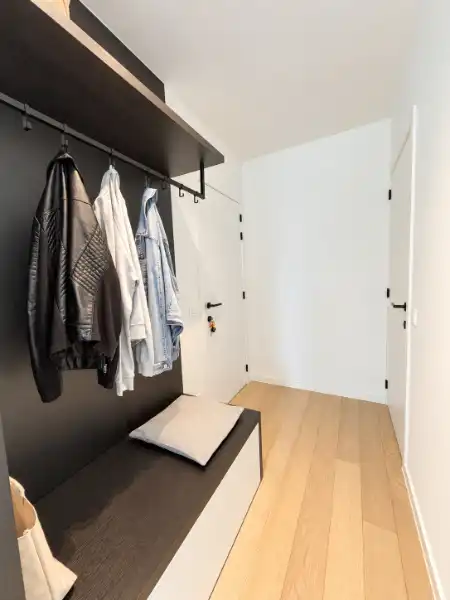 Luxueus designappartement met zuidterras, carport en ruime kelder foto 14