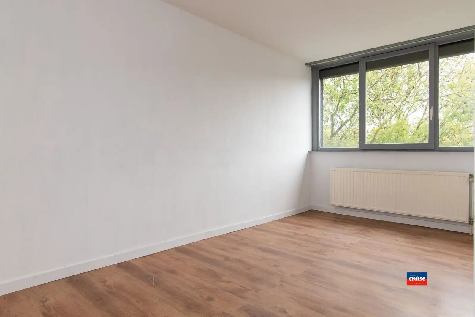 Woning met 4 slpks, garage en tuin foto 10