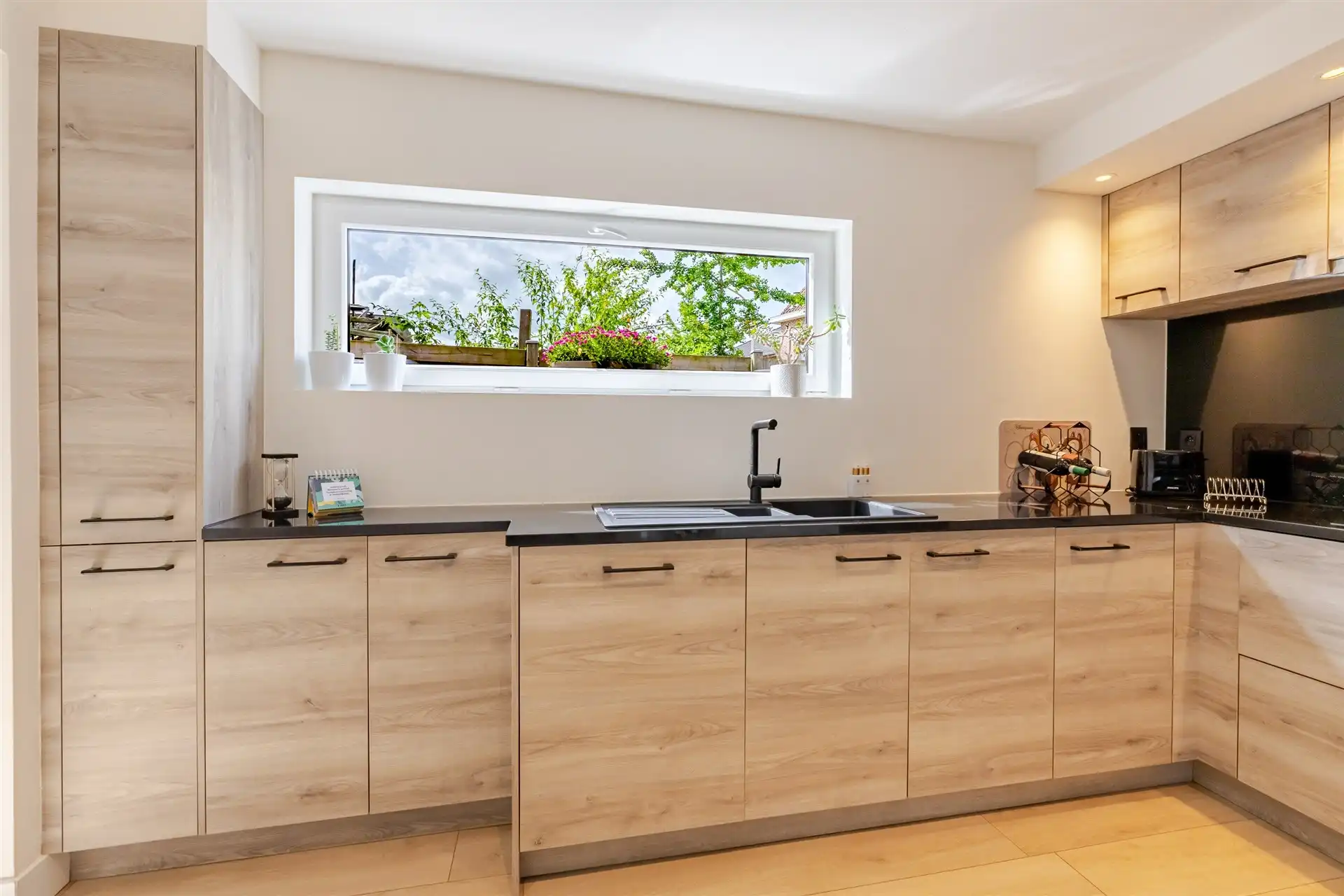 Instapklare halfopen woning met parking, Beveren - 2 slp foto 8