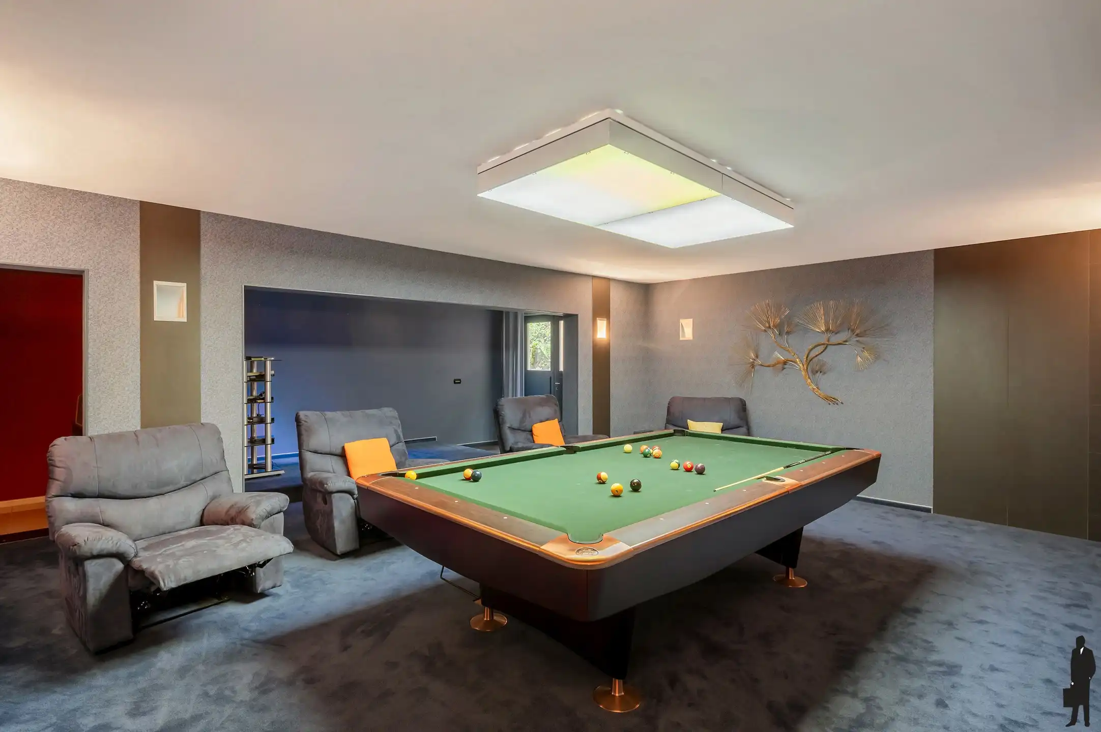 Exclusieve stijlvilla met binnenzwembad, wellness en hoogwaardige afwerking op toplocatie te Essen foto 29