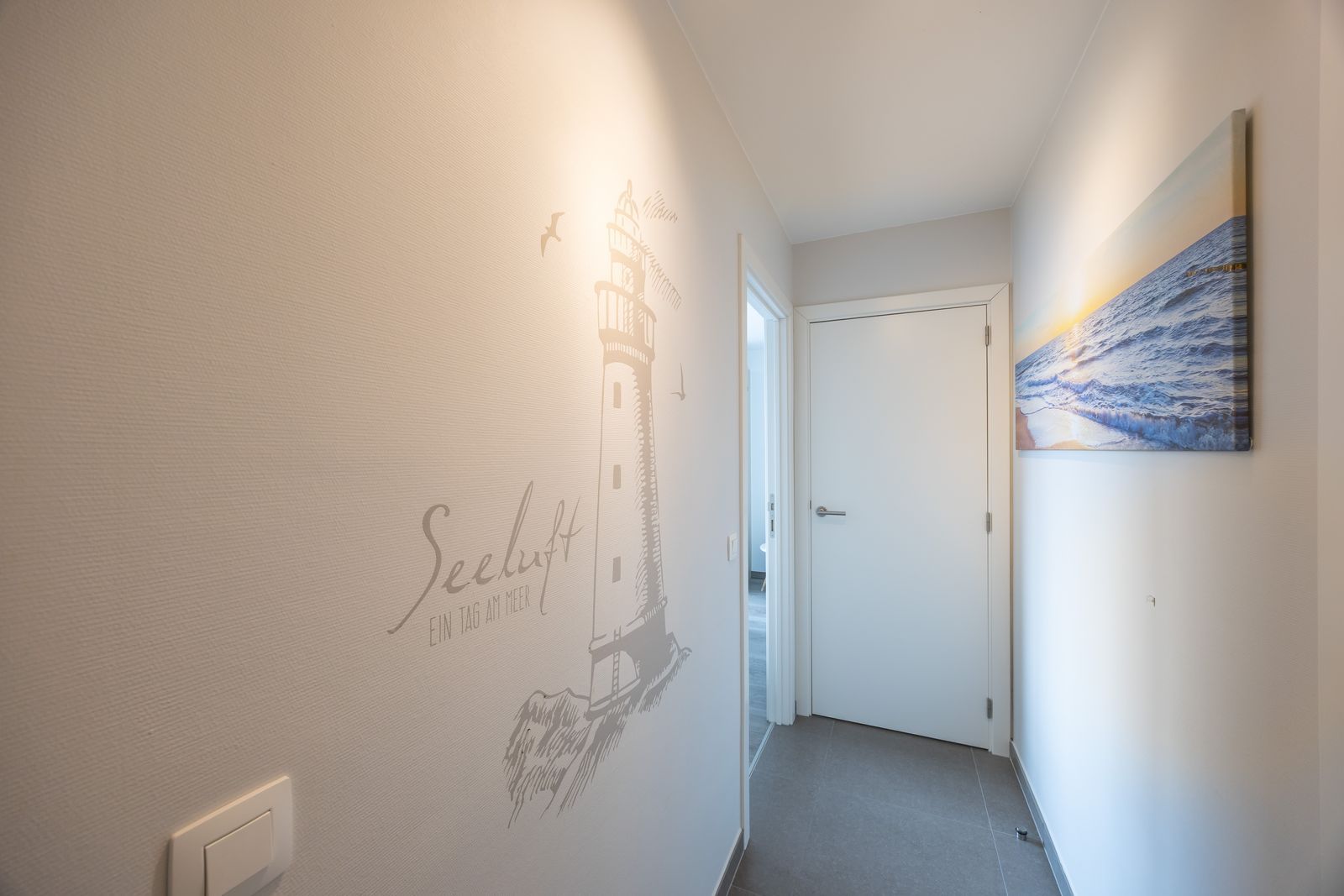 Modern en lichtrijk appartement met 2 slpk pal aan zee in jonge residentie foto 6