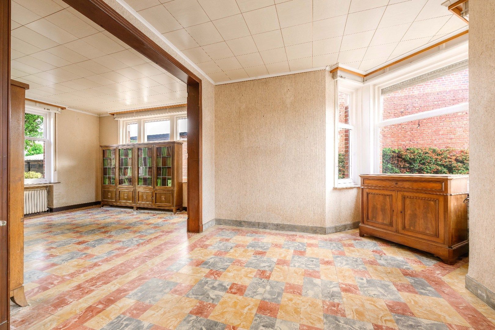 KARAKTERVOLLE INTERBELLUM VILLA OP 1.187 m² IN HARTJE ARDOOIE foto 9