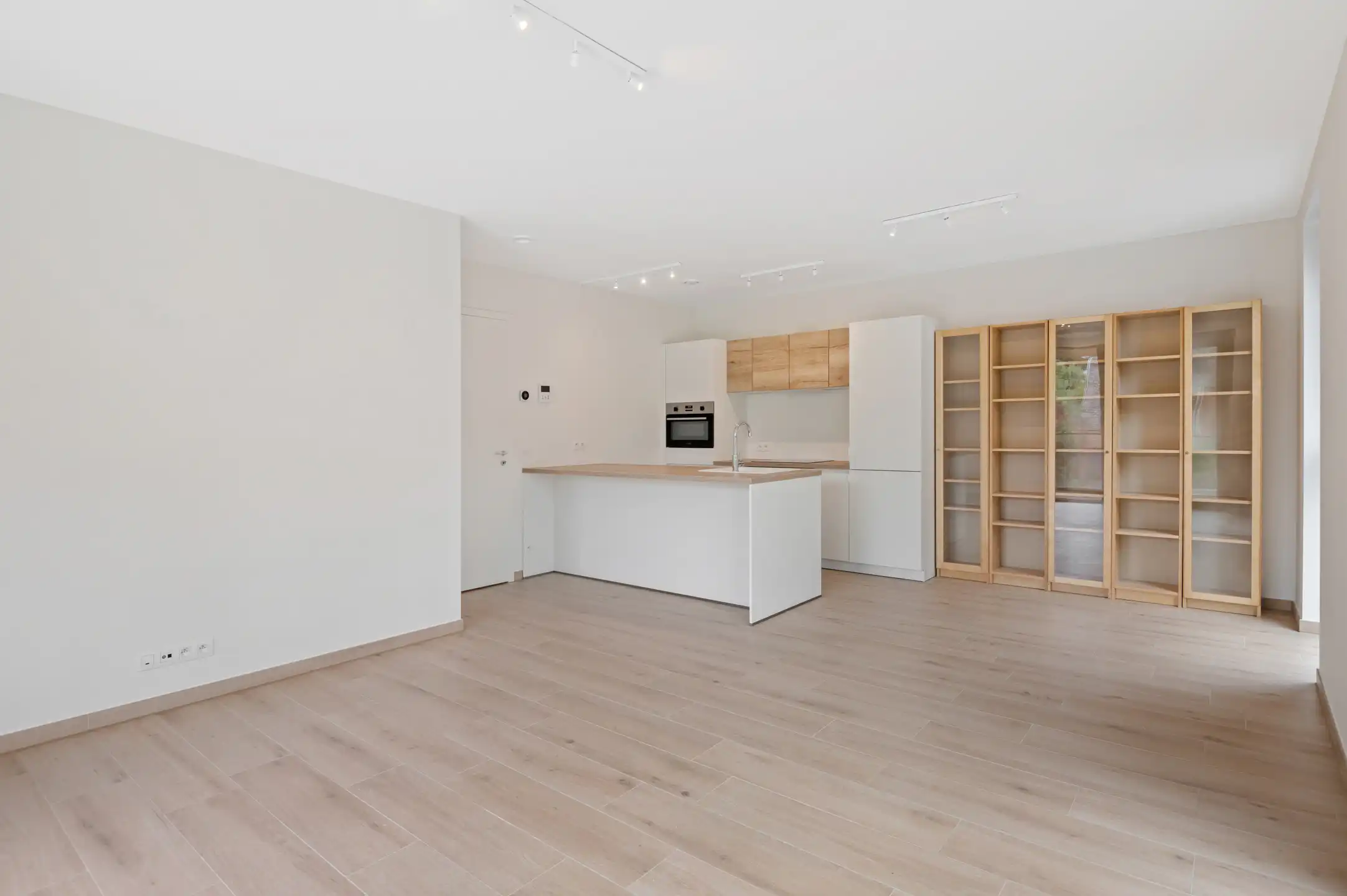 Recent 1-slk-appartement (EPC 12!) met staanplaats en terras foto 5