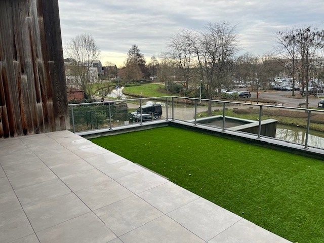 Ruim , energiezuinig appartement met 2 slaapkamers te huur foto {{pictureIndex}}