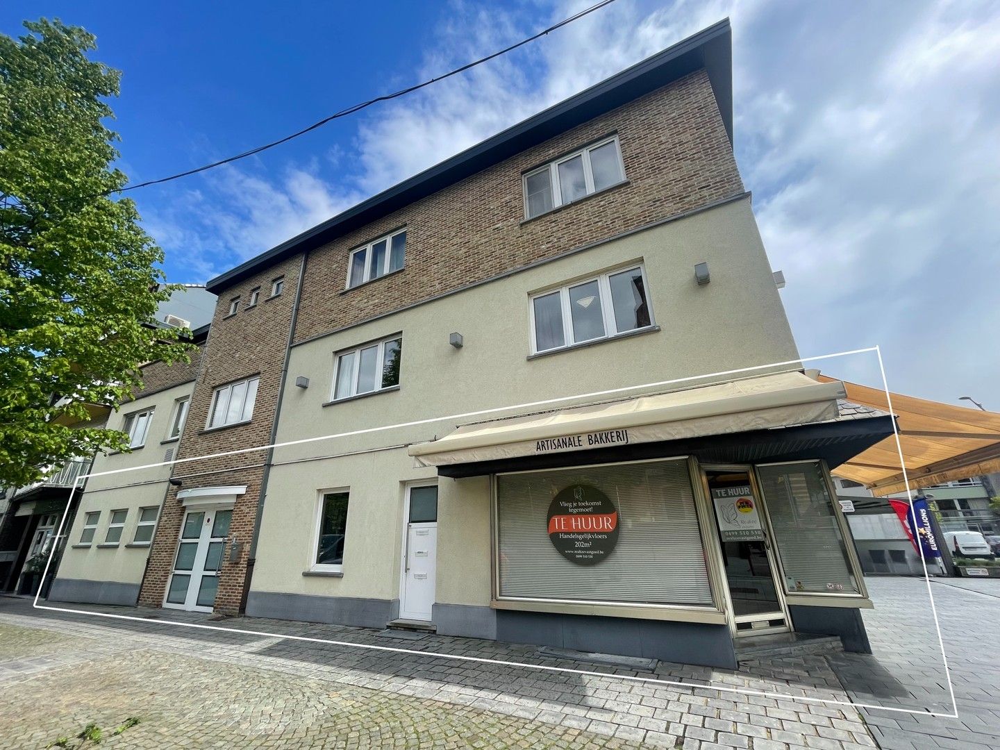 Handelsgelijkvloers gelegen op top-locatie in het hartje van Diepenbeek. foto 4