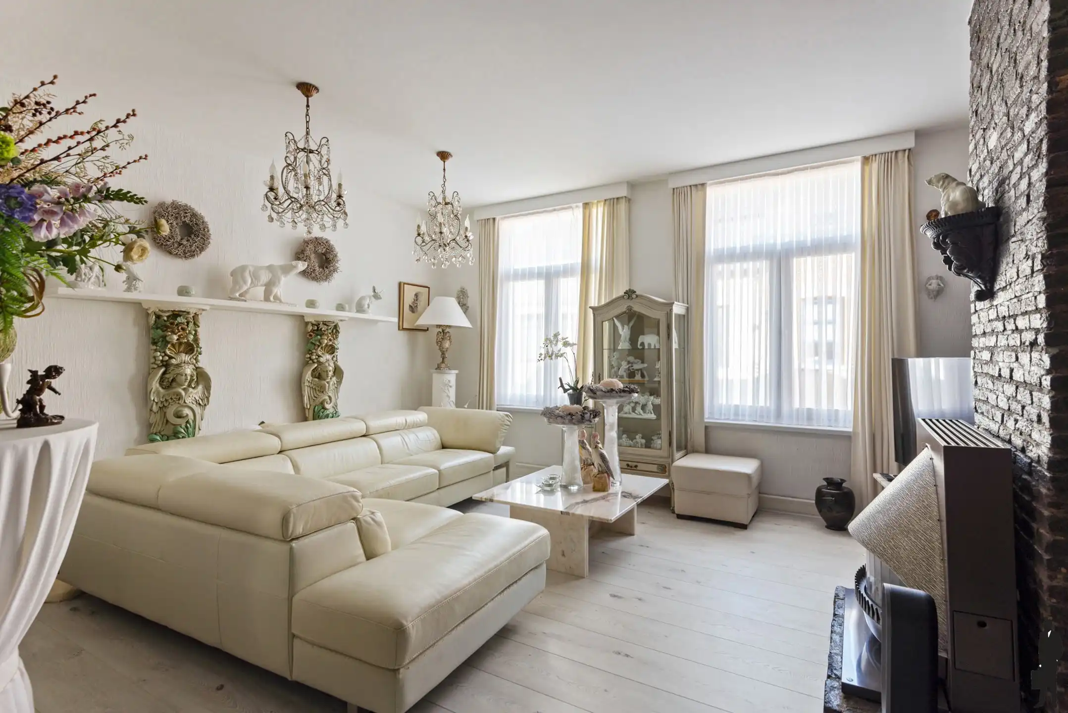 Ruim handelshuis met grote tuin in hartje Wilrijk&nbsp; foto 5