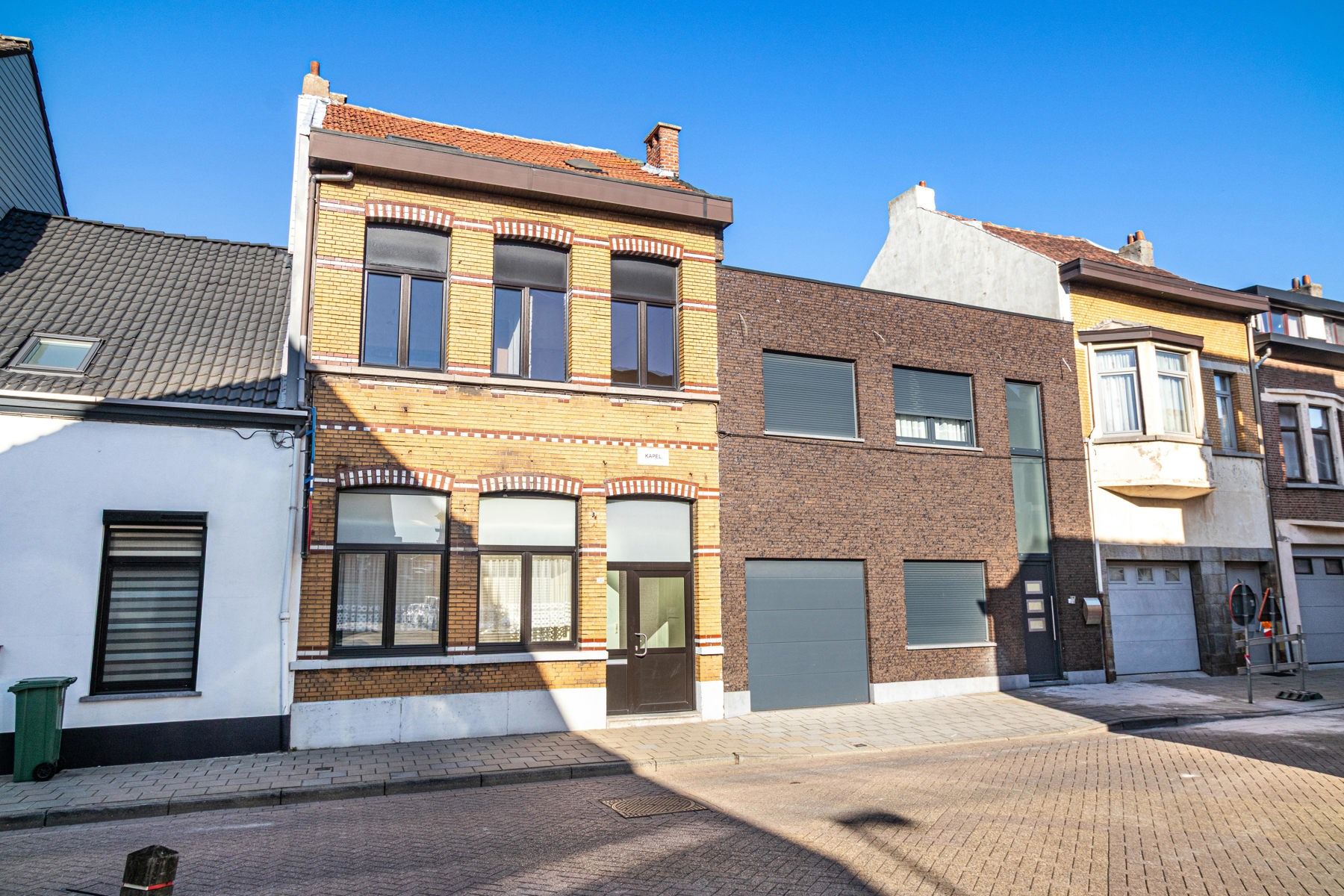 Renovatieproject op ruim perceel foto 8