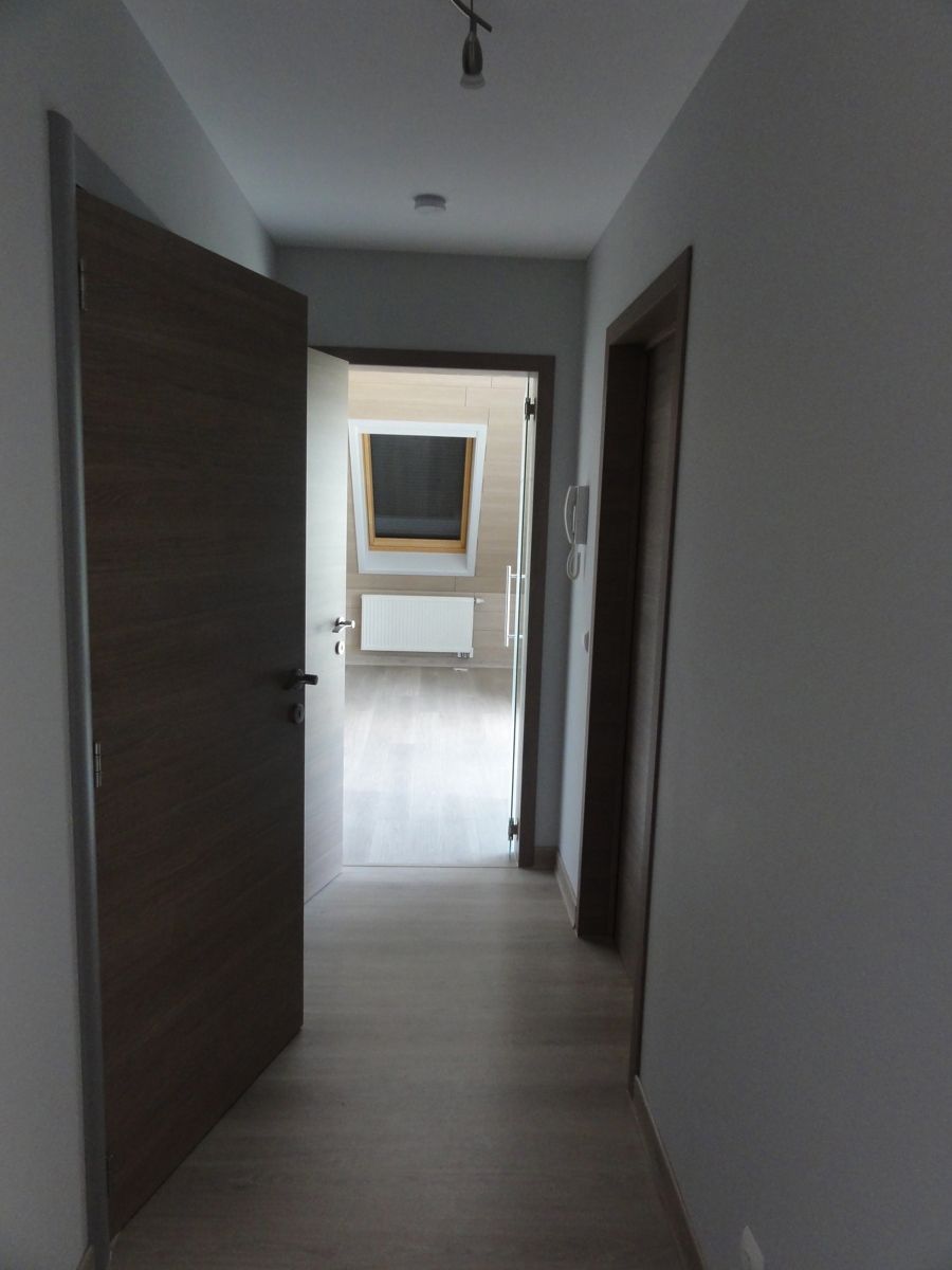 Instapklaar duplexapp. met 2 slaapkamers in Lede foto 14