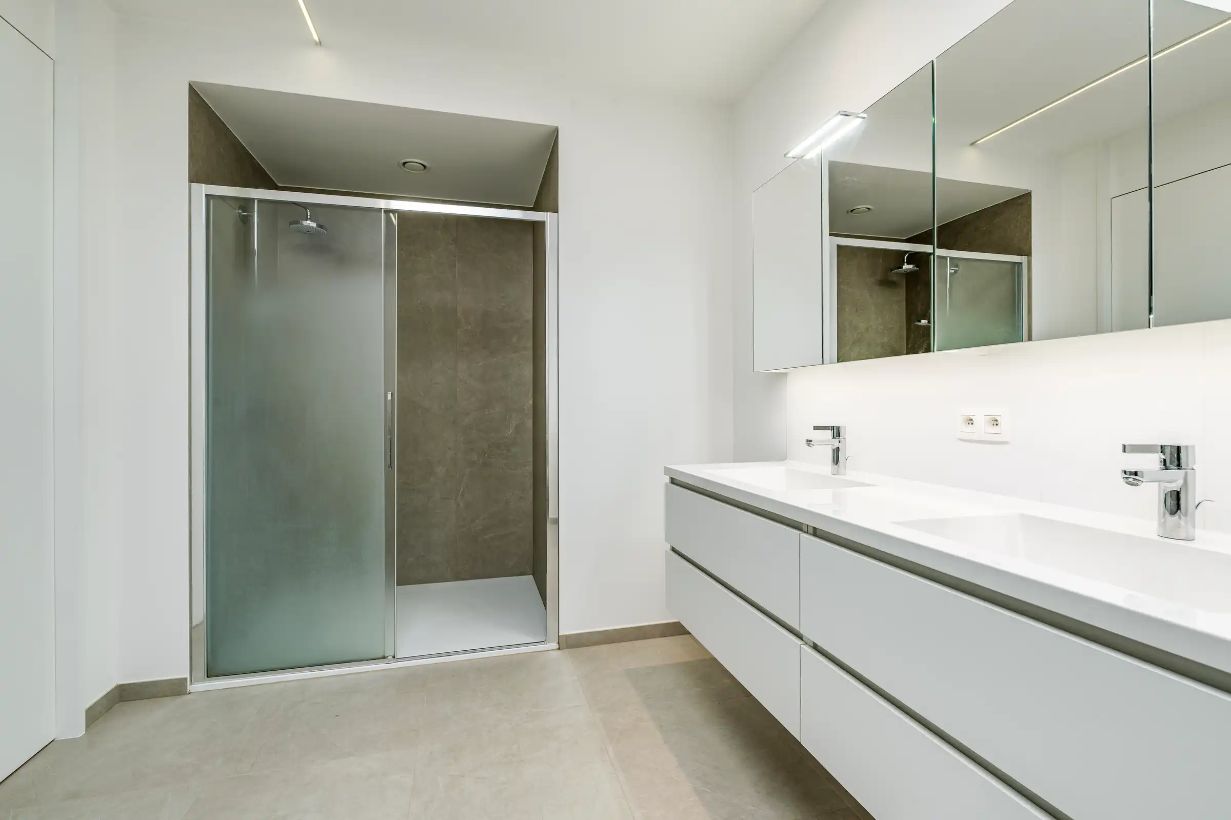 Ruime penthouse aan het water in Aalter-Brug foto 21