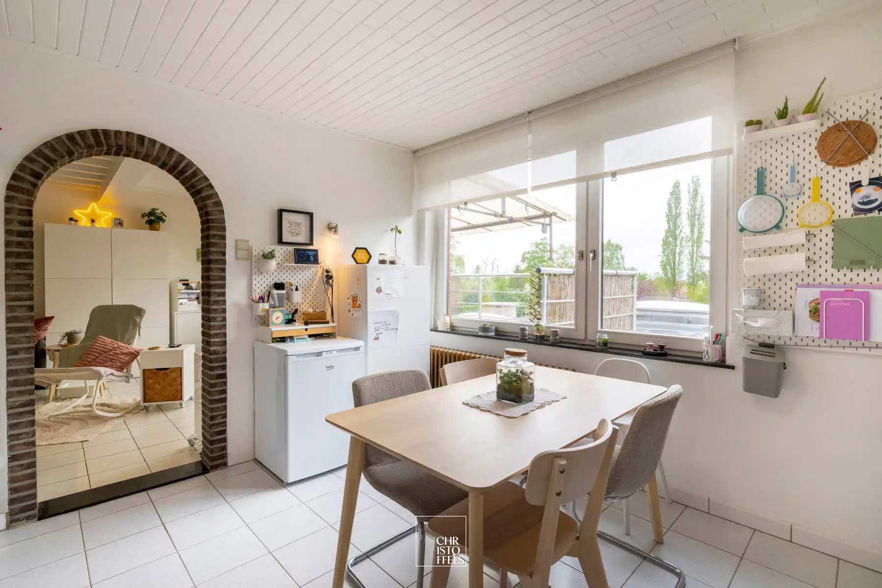 Ruime woning (199 m²) met tuin en tal van renovatiemogelijkheden! foto 13