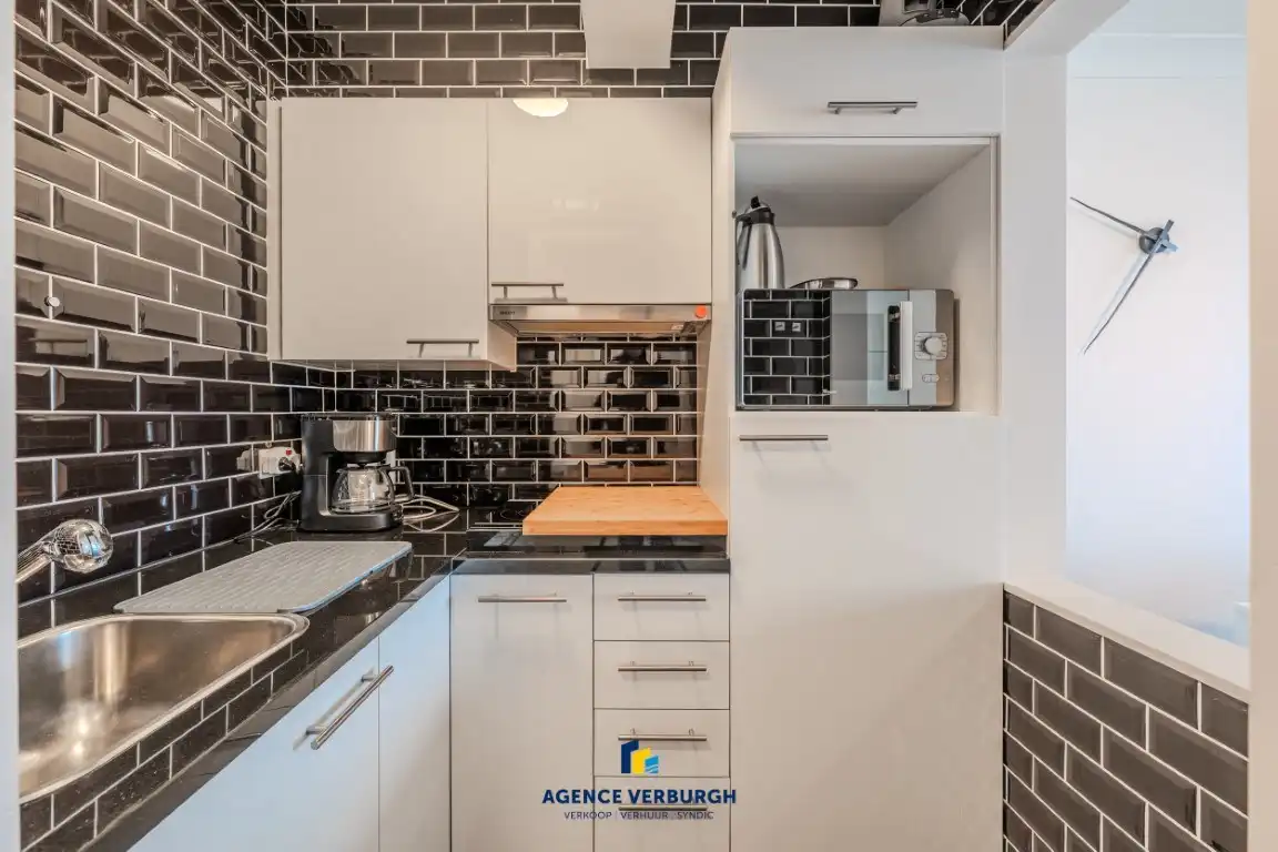 Studio met adembenemend zeezicht foto 8