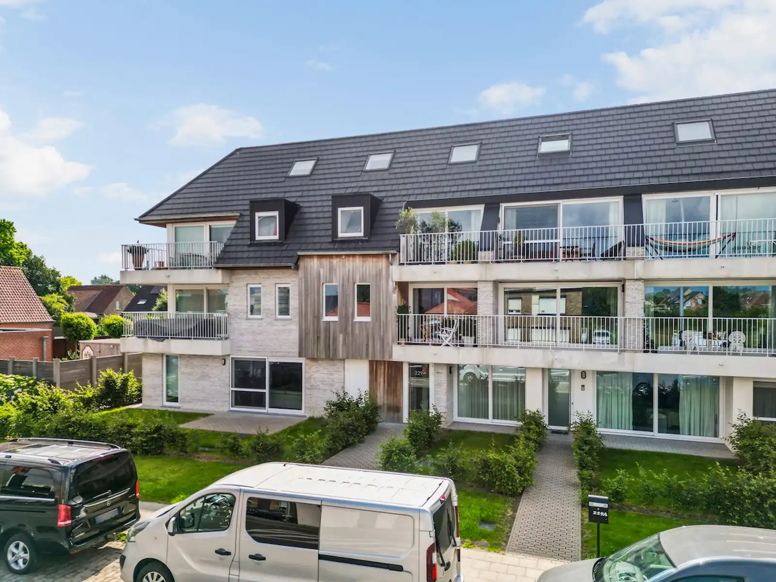 Hoogwaardig afgewerkt appartement te Zedelgem foto 5