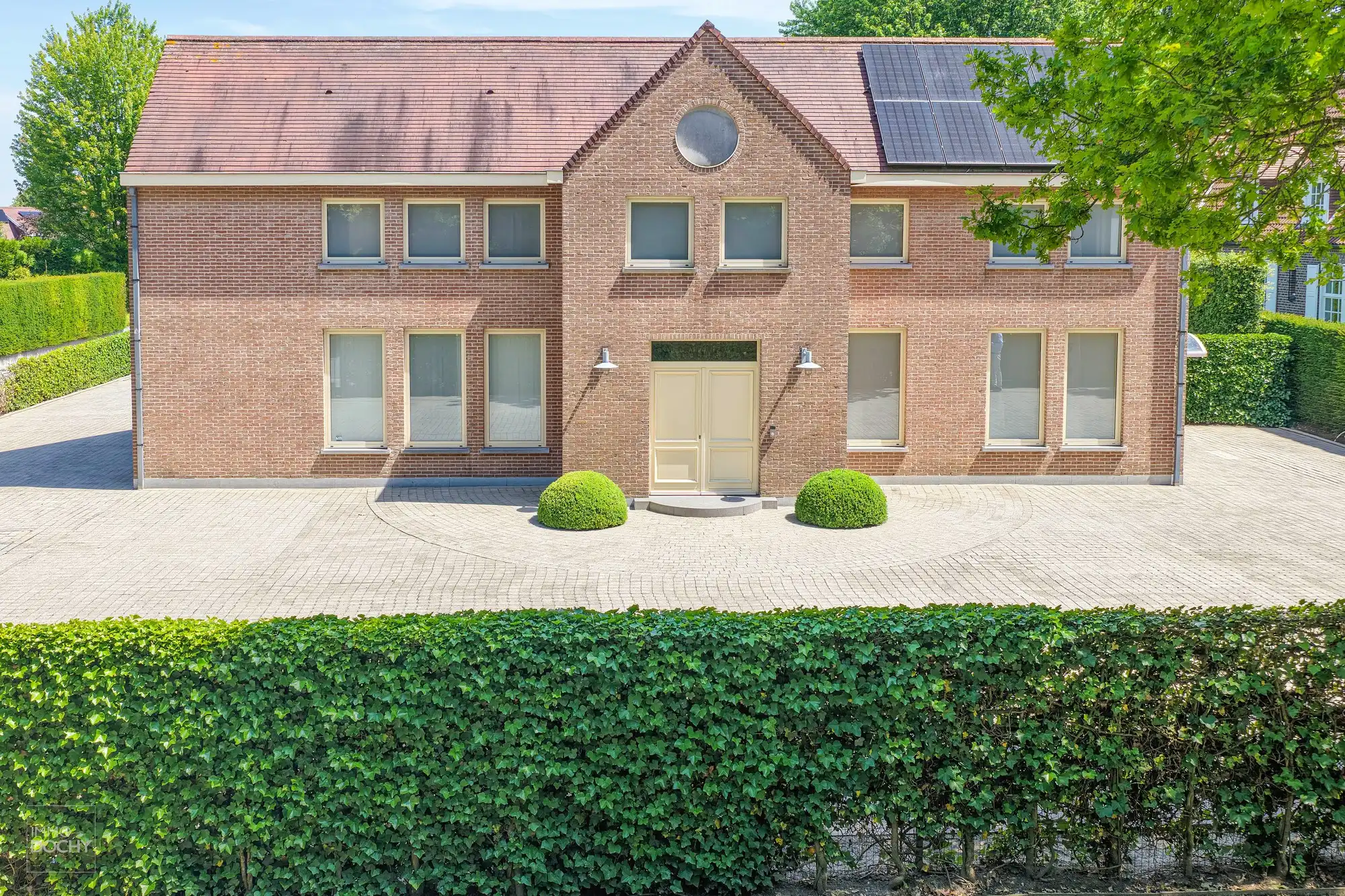 Ruime villa met zwembad in de omgeving van de Marionetten foto 5