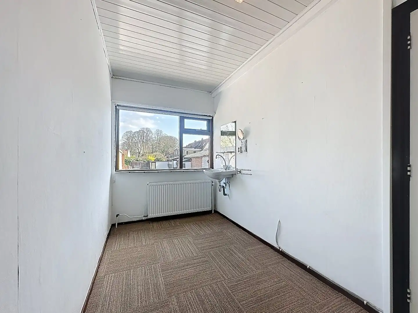 Recente mansarde met garage foto 16