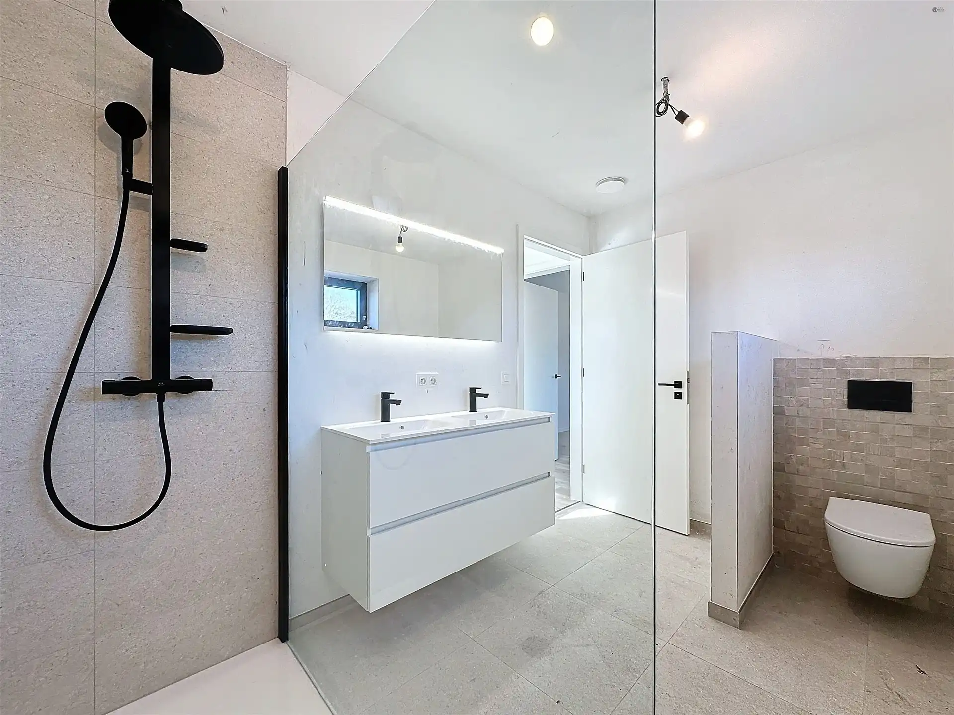 Half open BEN woning met 3 slaapkamer en zuid tuin op ruim perceel 300m² (LOT1) foto 11