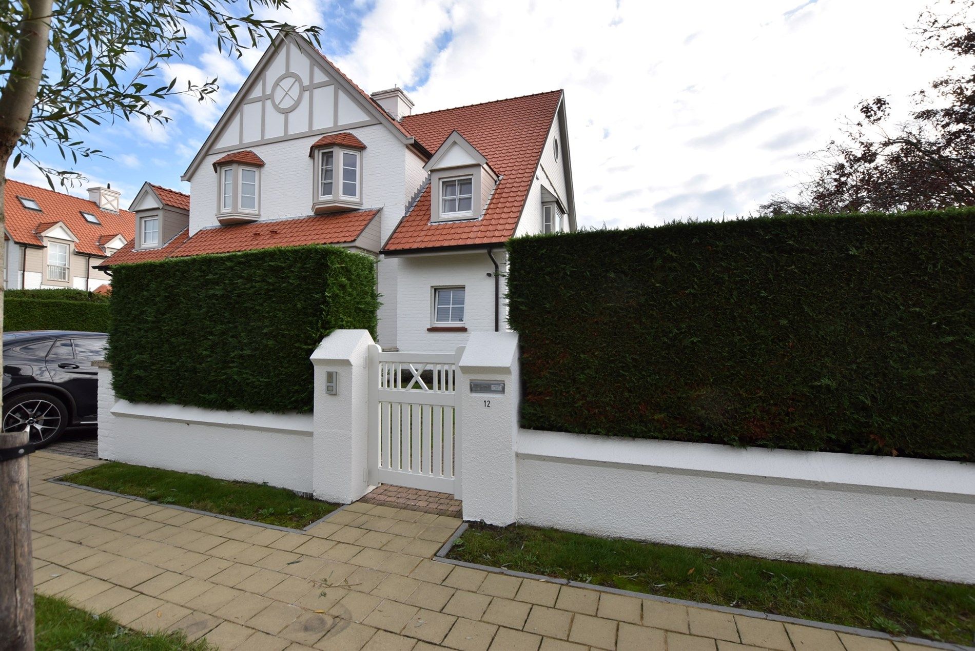 ONGEMEUBELD - Ruime gezellige woning gelegen op een rustige ligging te Oud Knokke.  foto 17