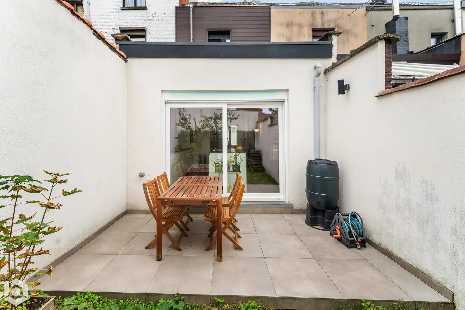 Recent gerenoveerde woning met 3 slpkrs en garagebox foto 16