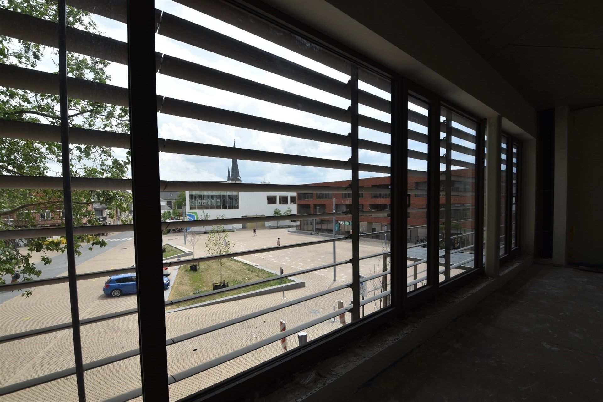 Top gelegen casco kantoorruimte te koop! foto 4