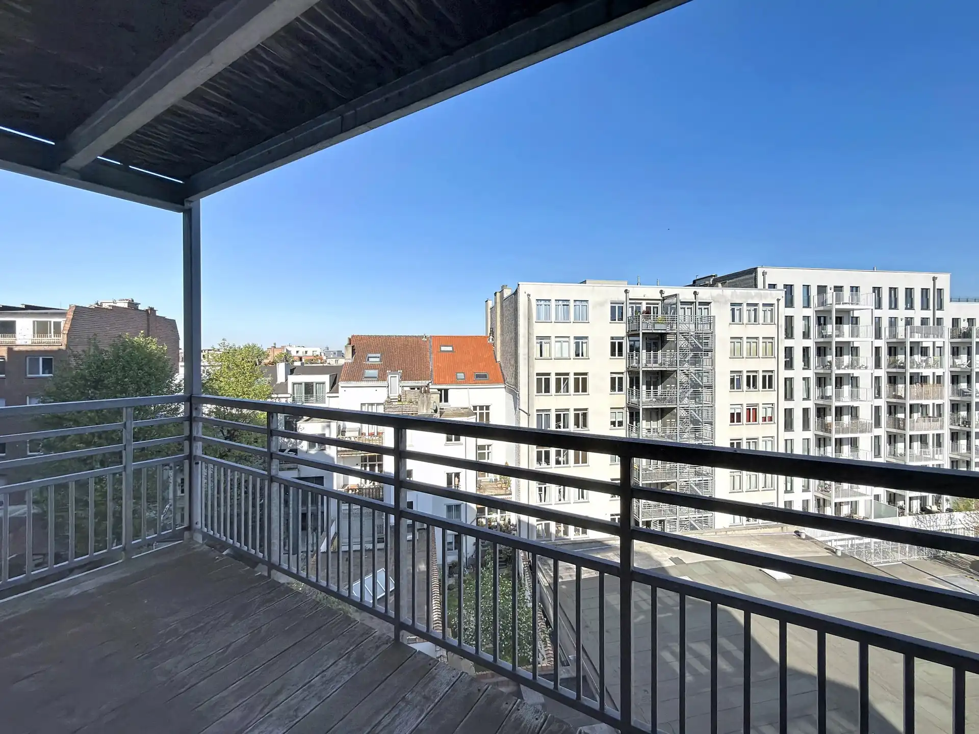 Appartement met 2 SLPK in het hooggelegen deel van St-Gillis foto 21