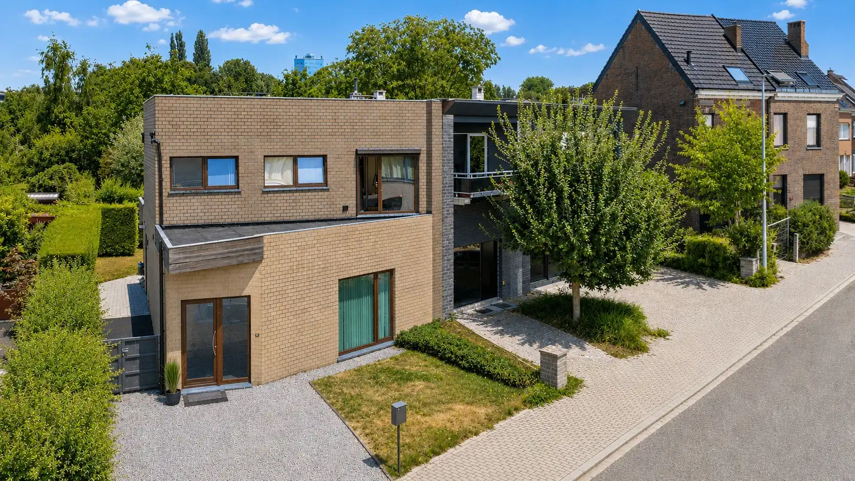 ENERGIEZUINGE DRIEGEVEL VILLA MET ZUID-TUIN OP 12 ARE ! foto 2