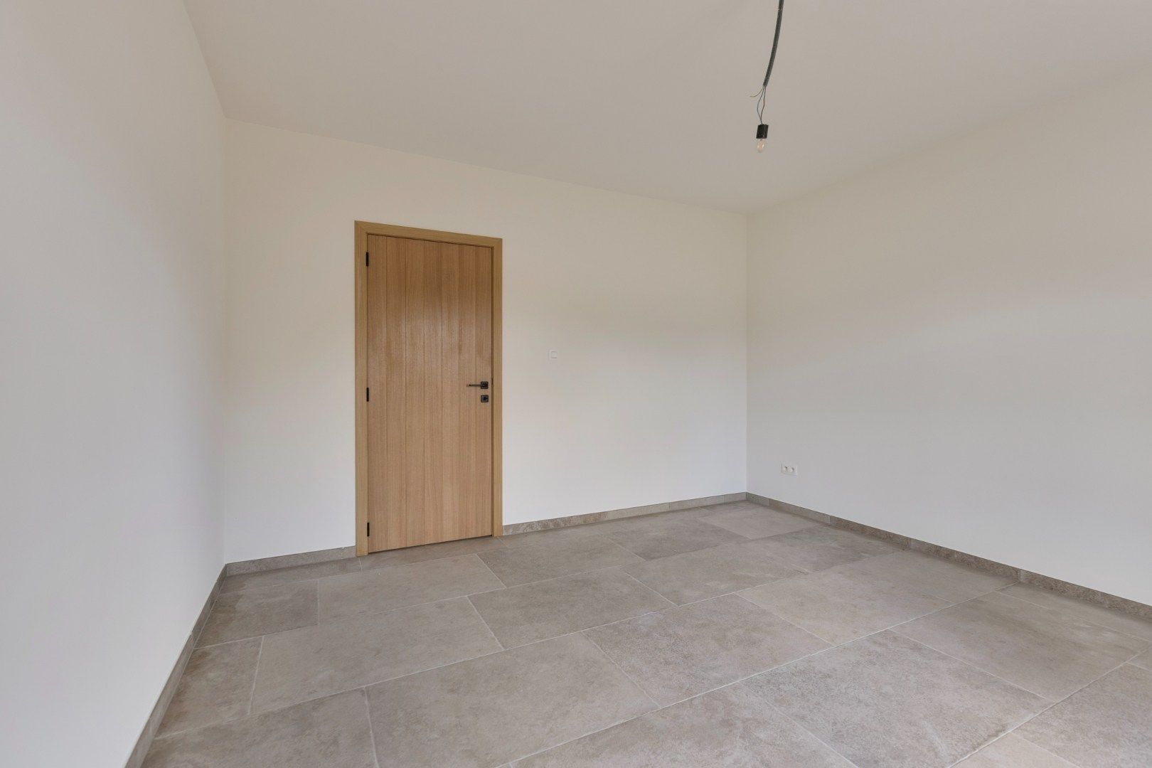 Recent gerenoveerde woning met 5 slaapkamers in Olmen! foto 14