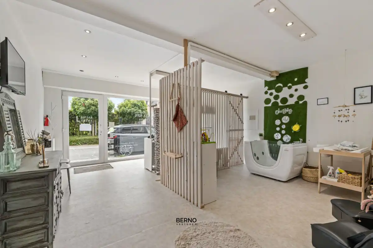 Veelzijdig pand met ruimte, rust en eindeloze mogelijkheden foto 3