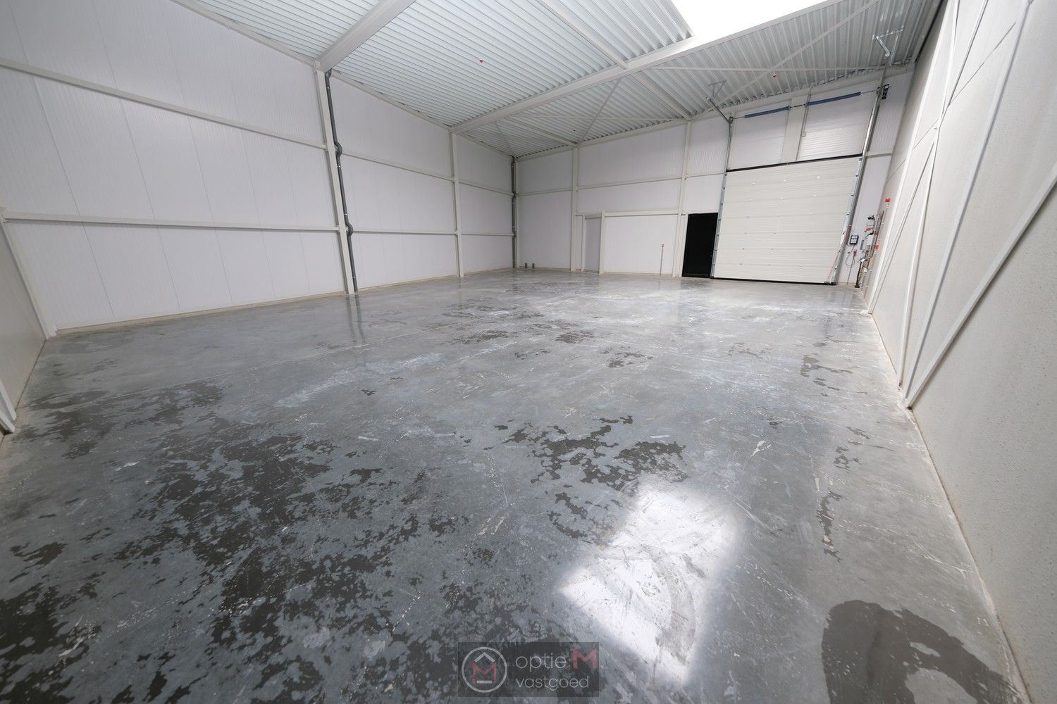 CENTRAAL GELEGEN KMO-UNIT 250m² foto 2