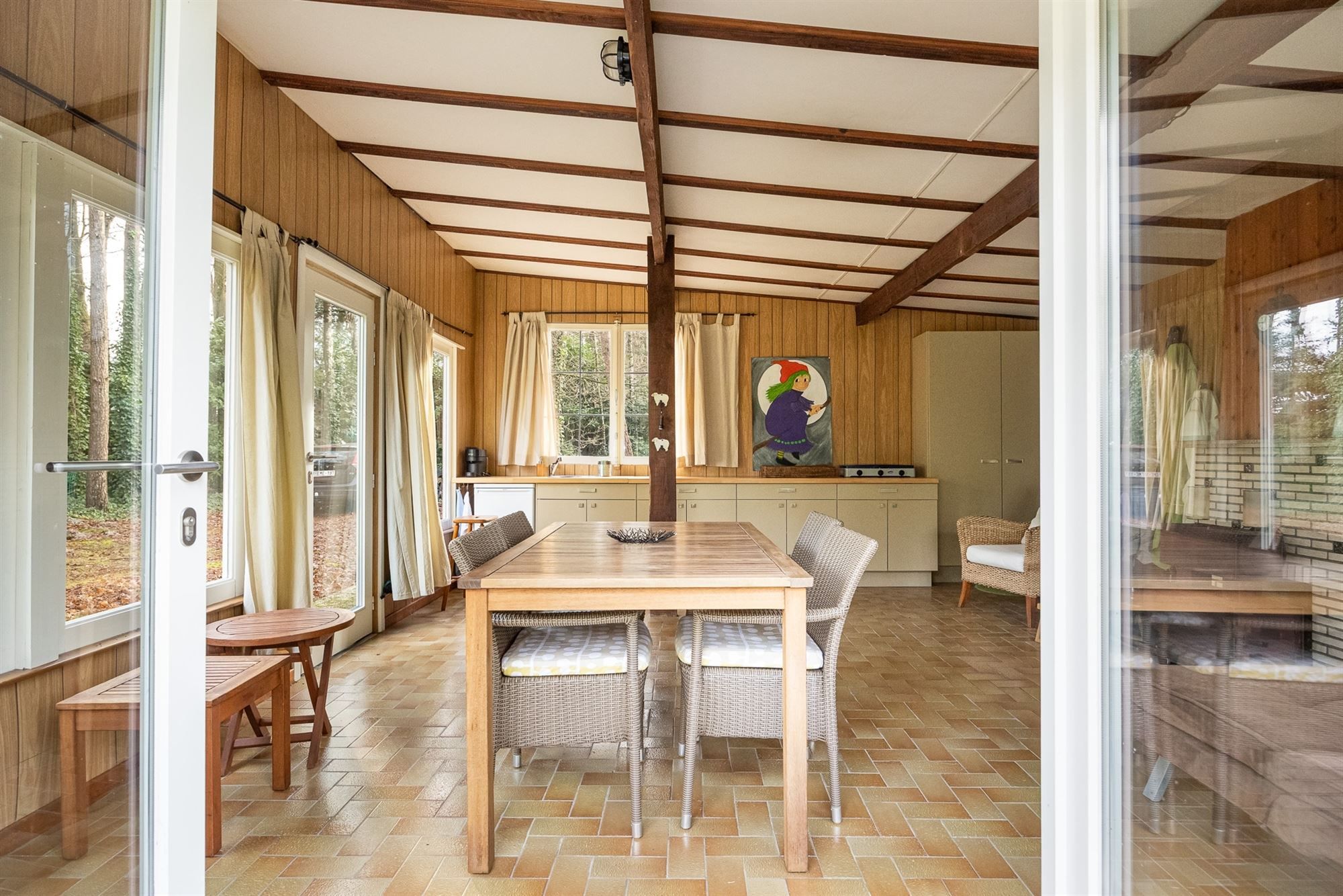 Charmante chalet met privatieve vijver op idyllisch perceel foto 14