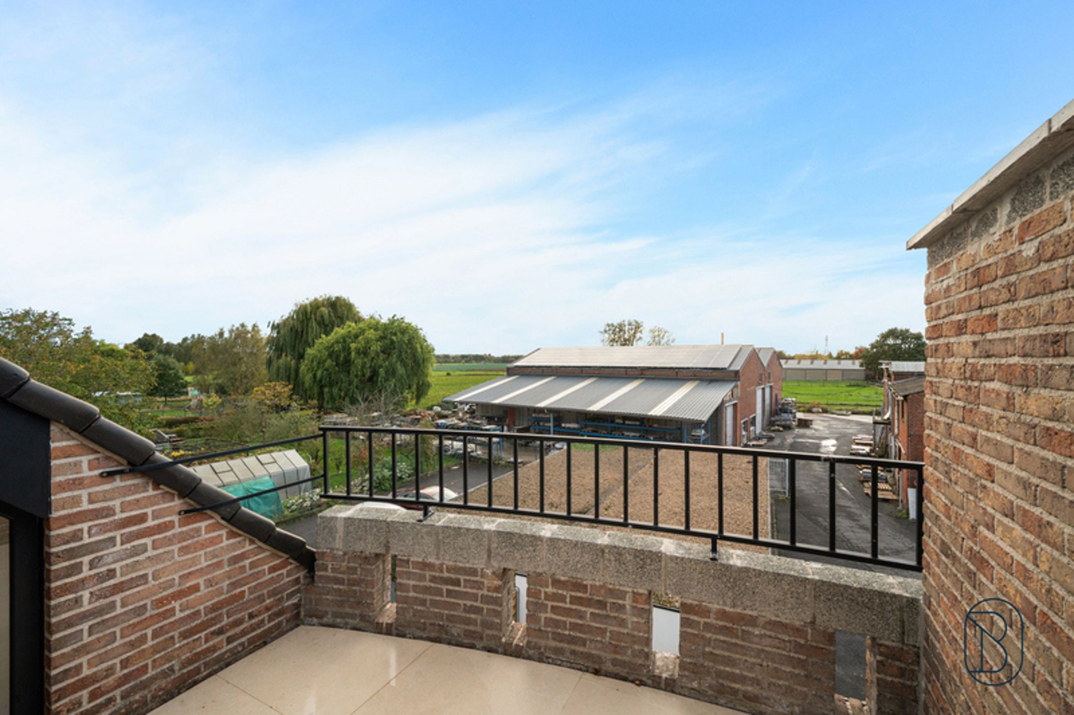 Gerenoveerd en instapklaar gelijkvloers appartement met tuin foto 15