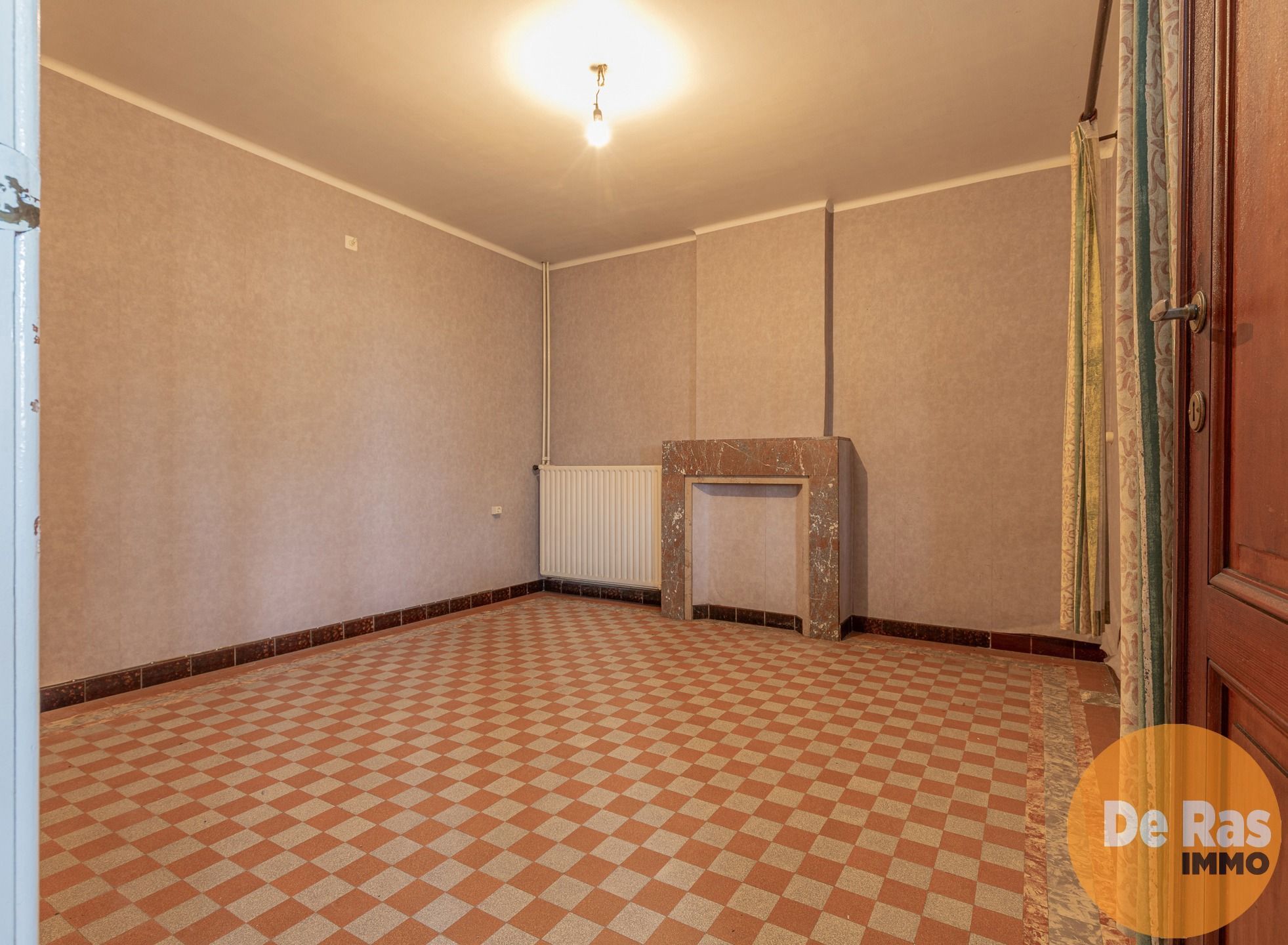 STRIJPEN - Stevige hob met grote tuin en heel wat potentieel foto 12