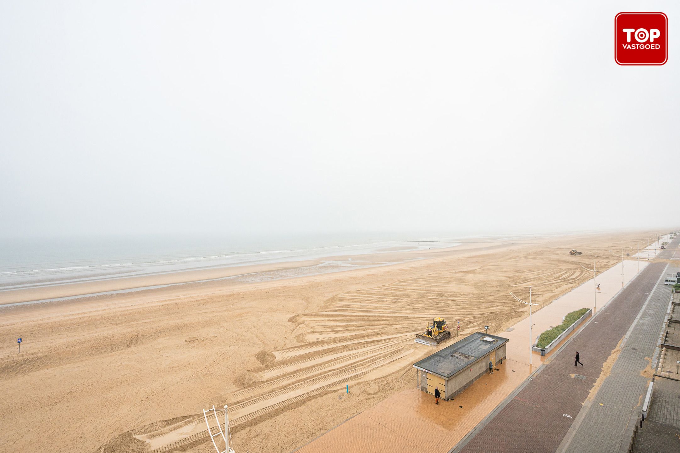 Instapklaar appartement met zeezicht op de zeedijk van koksijde foto 22