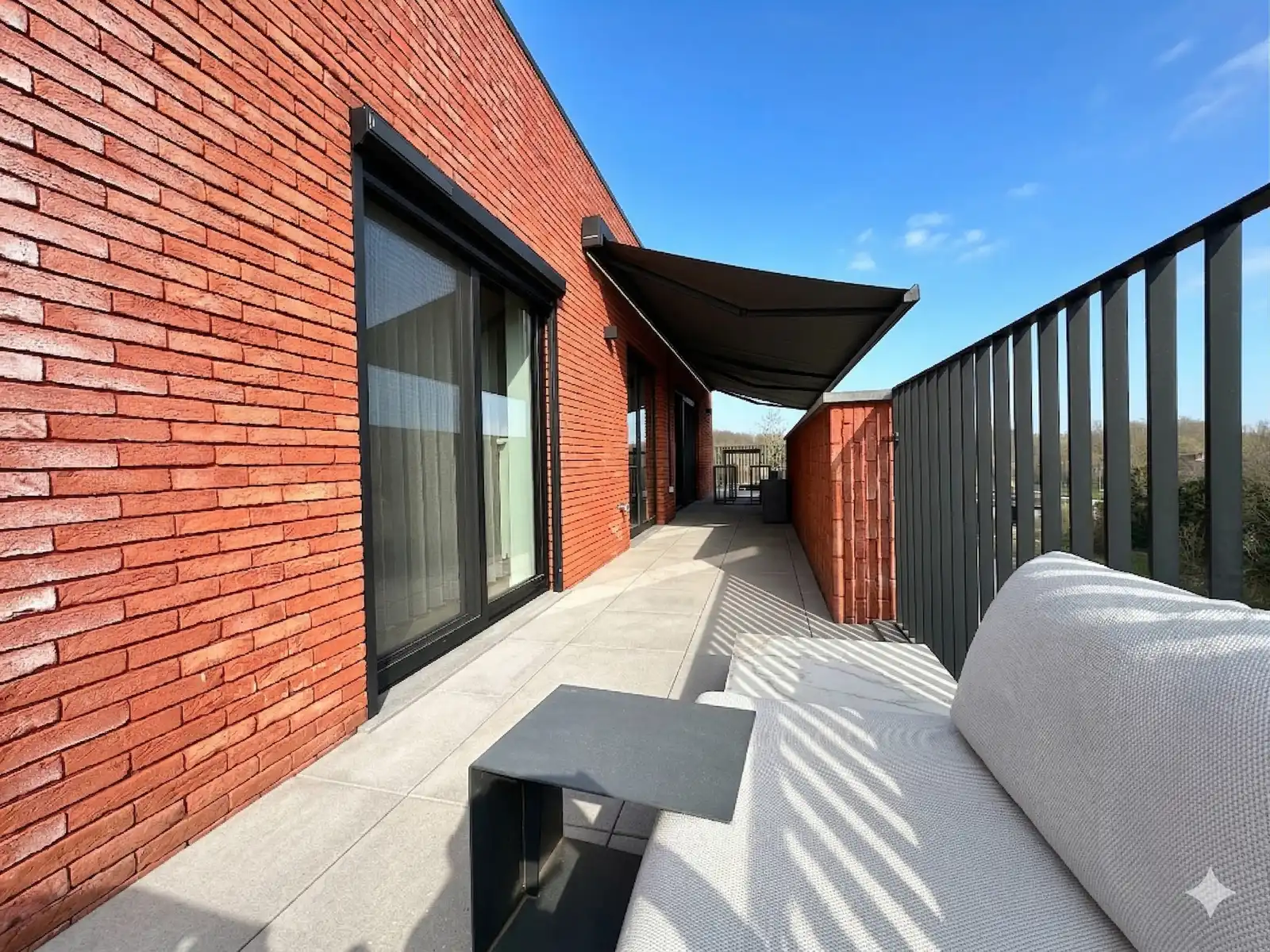 Unieke Penthouse met Panoramisch Uitzicht & Terrassen Rondom foto 19