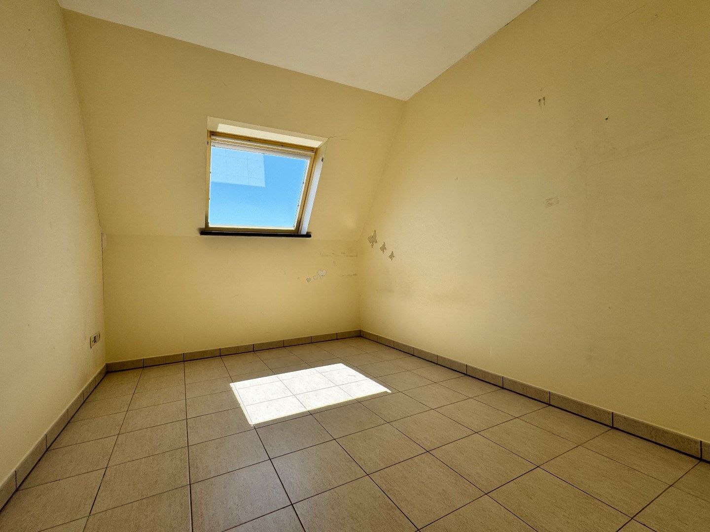 Appartement met 3 slaapkamers en garage te Houthulst  foto 25