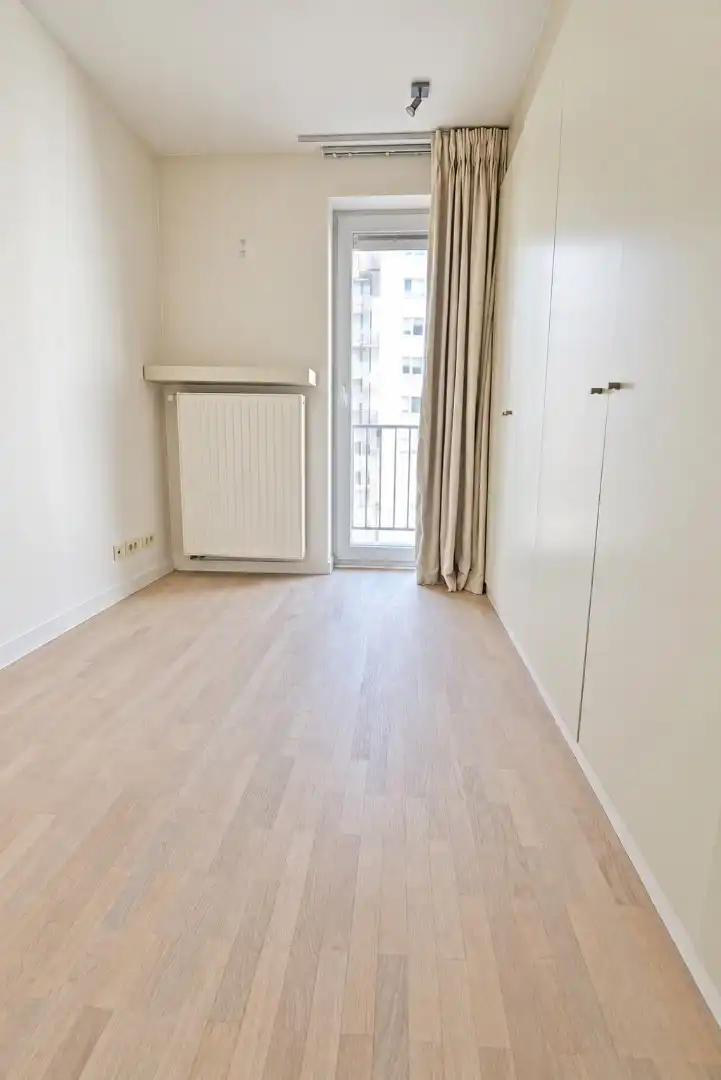 Prachtig onderhouden appartement op toplocatie vlak bij de zeedijk! foto 14
