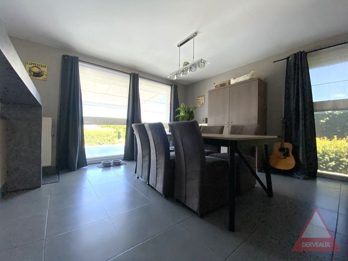 Moorslede – Instapklare gezinswoning met 5 slaapkamers, tuin en garage foto 4