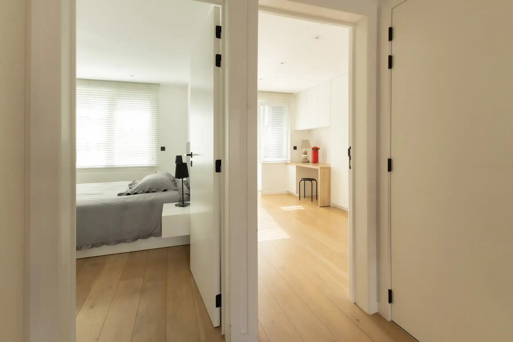 Volledig gerenoveerd appartement met 2 slaapkamers en terras foto 7