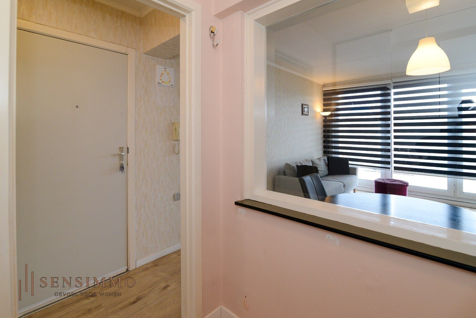 Instapklaar 1 slaapkamerappartement te centrum Genk foto 6