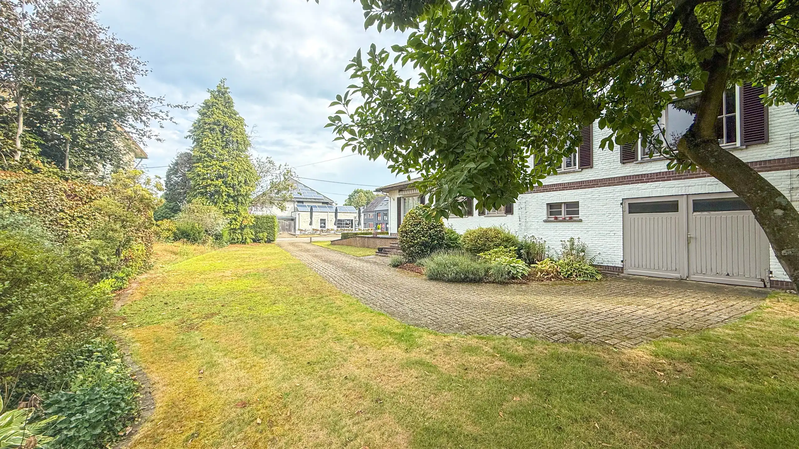 Karaktervolle gezinswoning met 4slpk + tuin! foto 47