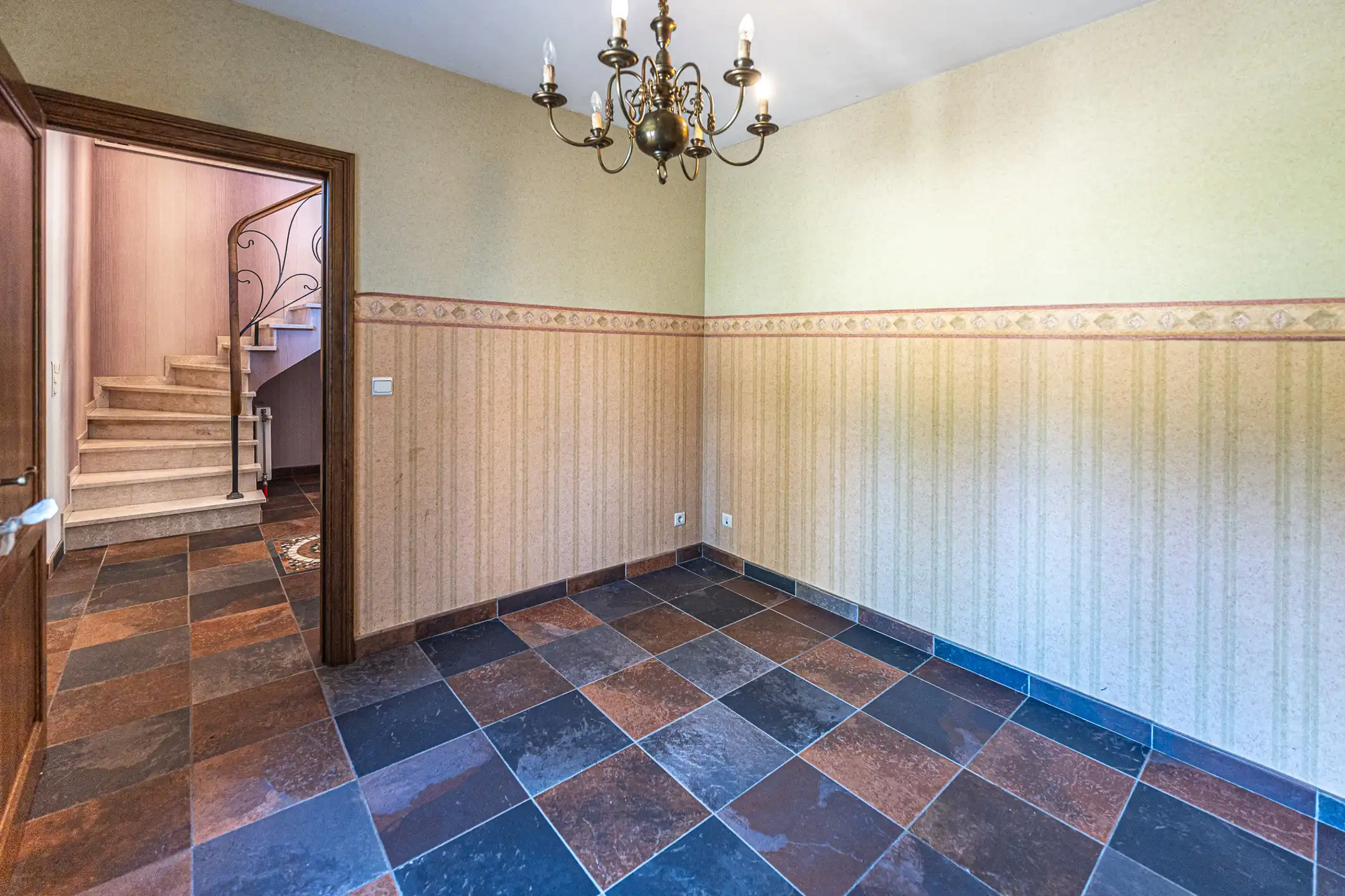 Ruime villawoning op topligging foto 9