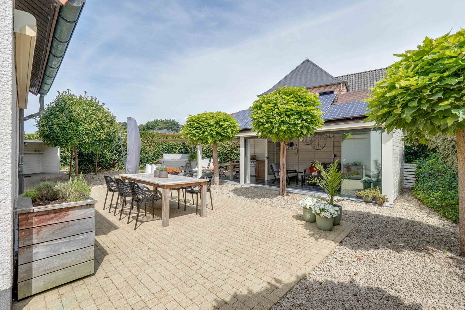 Uitstekend gelegen, gerenoveerde villa op 10a foto 52