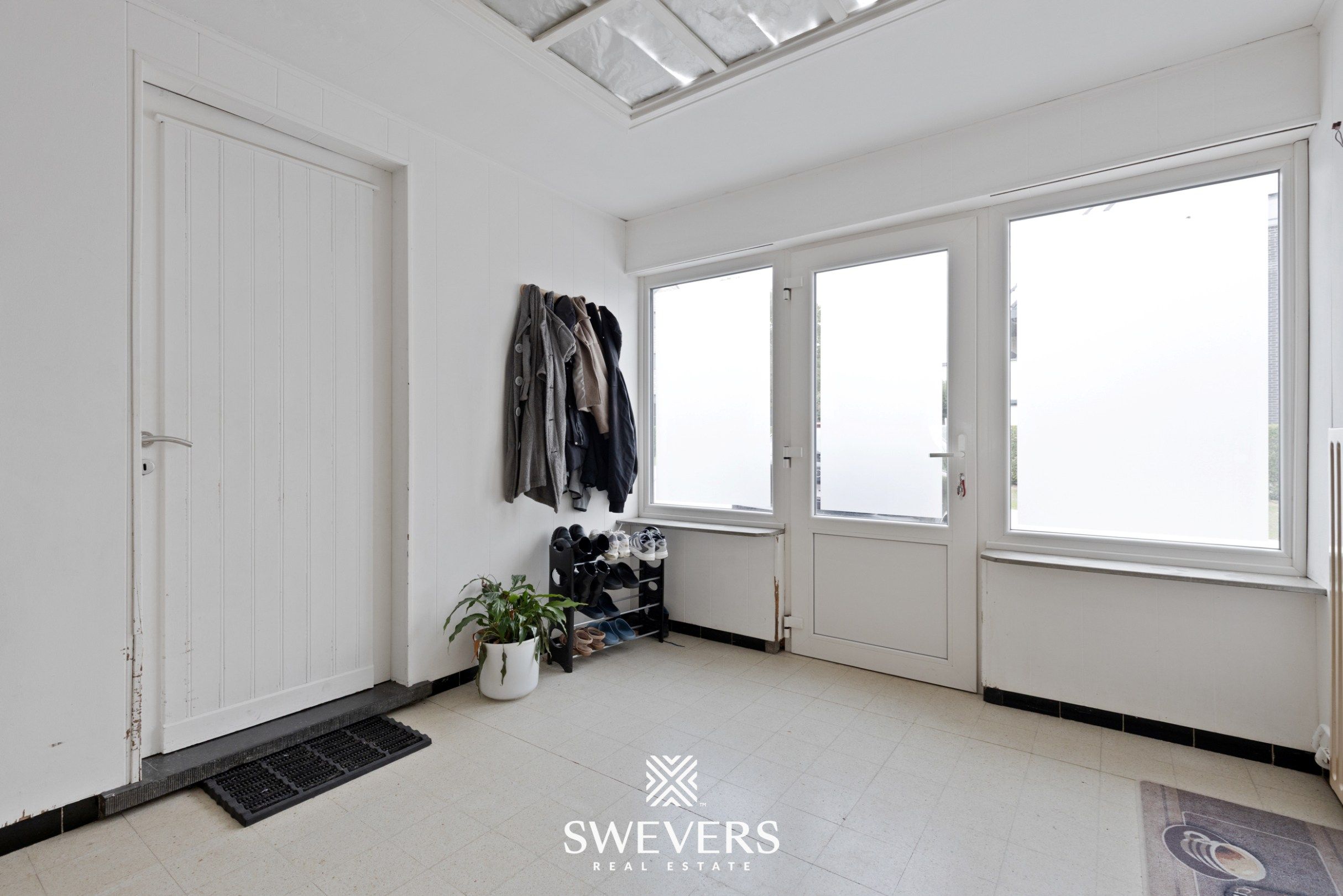 Karaktervolle woning 3 slaapkamers en renovatiepotentieel foto 2