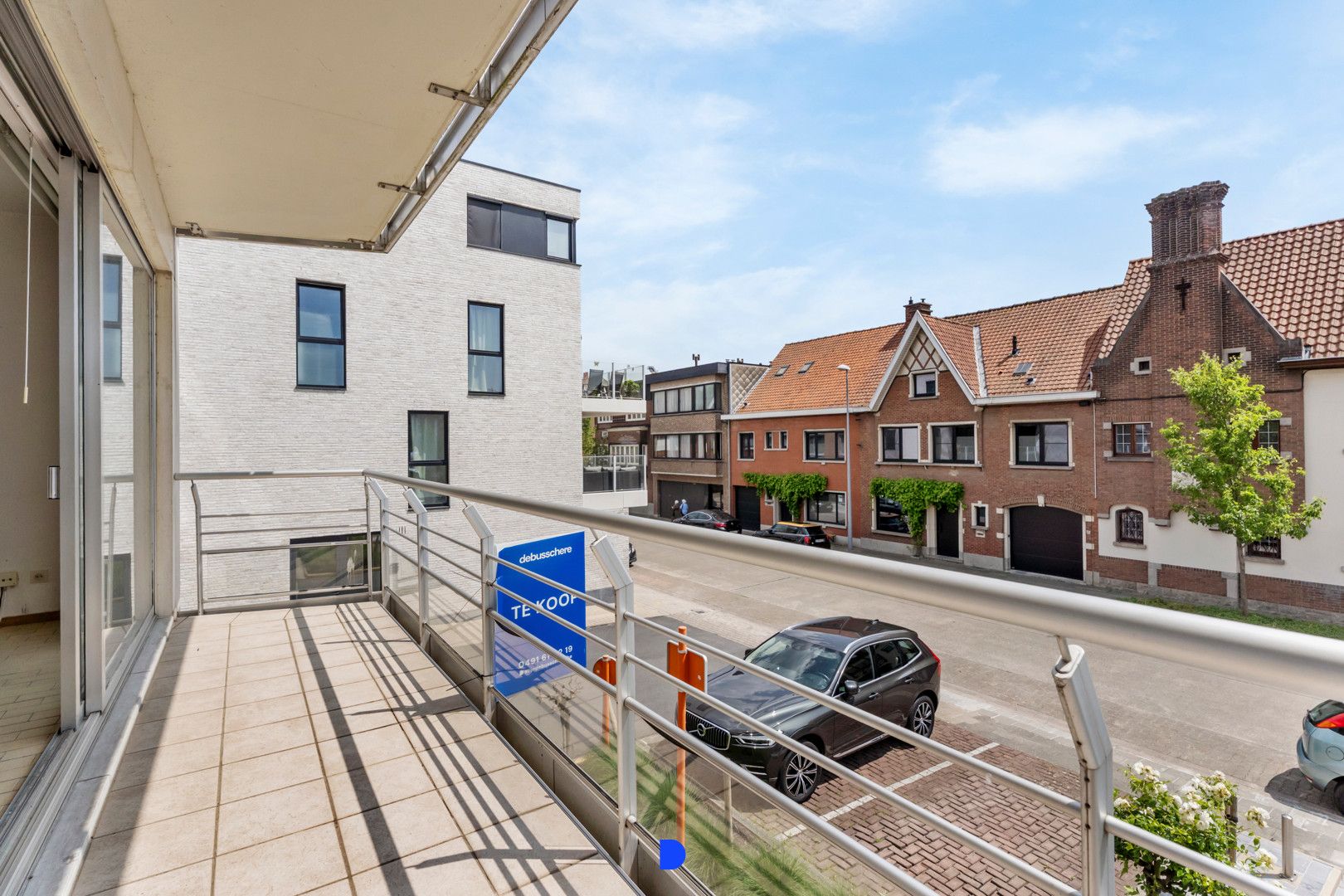 Interessant appartement met 2 slaapkamers en garage! foto 11