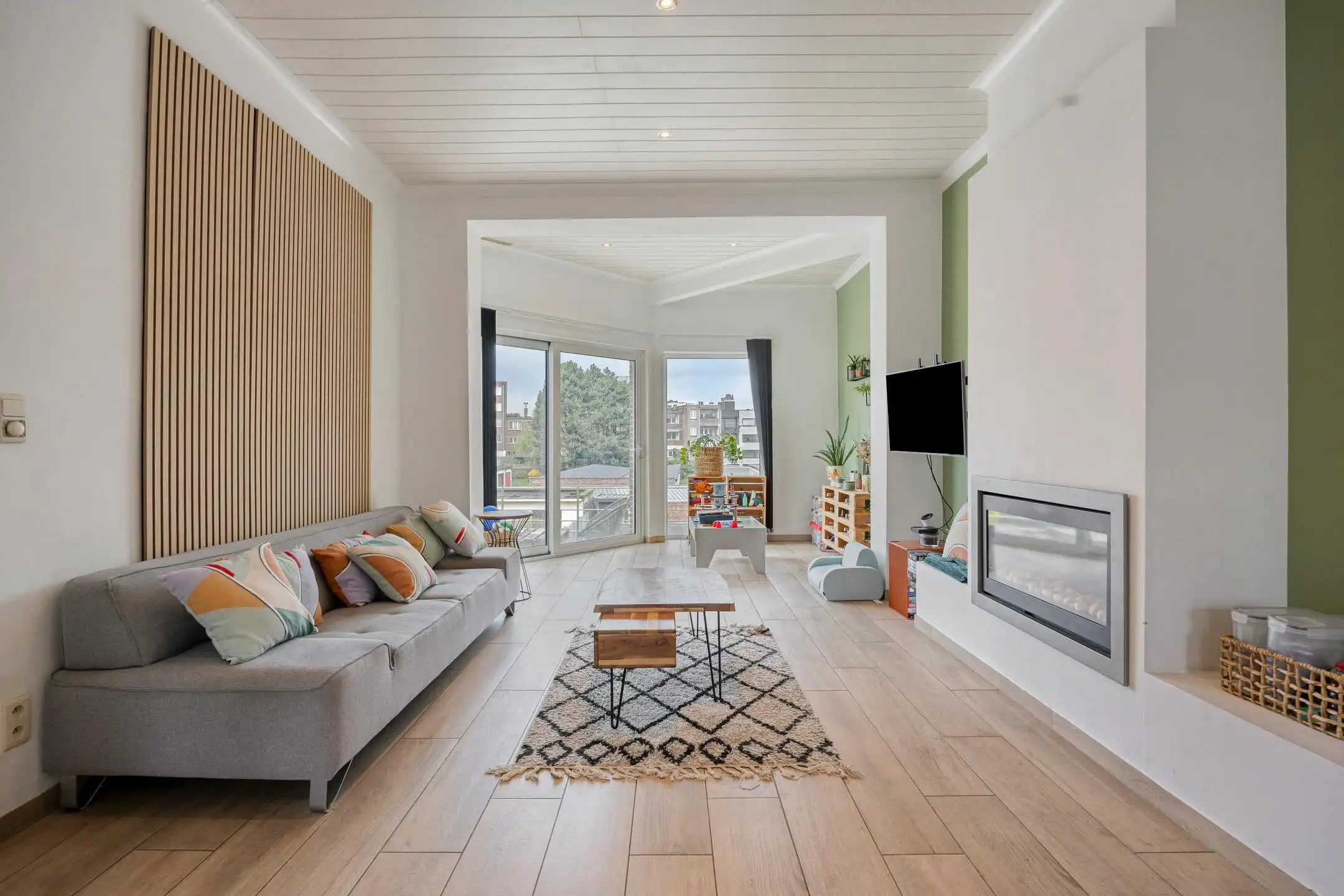 Instapklaar huis met garage en tuin nabij centrum Vilvoorde foto 3